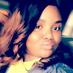 Meet your Posher, Briana